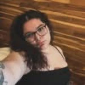 Meet your Posher, Itzel